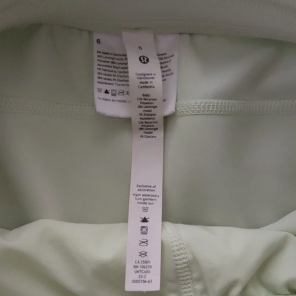 Lululemon Women's Softstreme HR Short 4" KOGR Size 6 - Picture 2 of 6